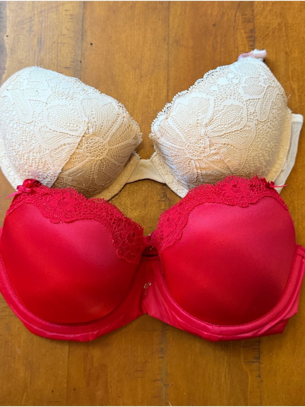Victoria Secret 32C DREAM Angel Lg Lot Demi push up. Sold individually 30. each